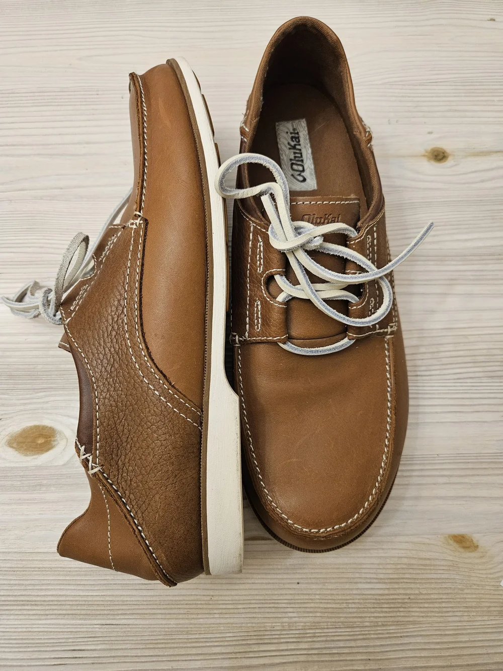 OluKai Men's Chestnut Brown Leather Boat Shoes